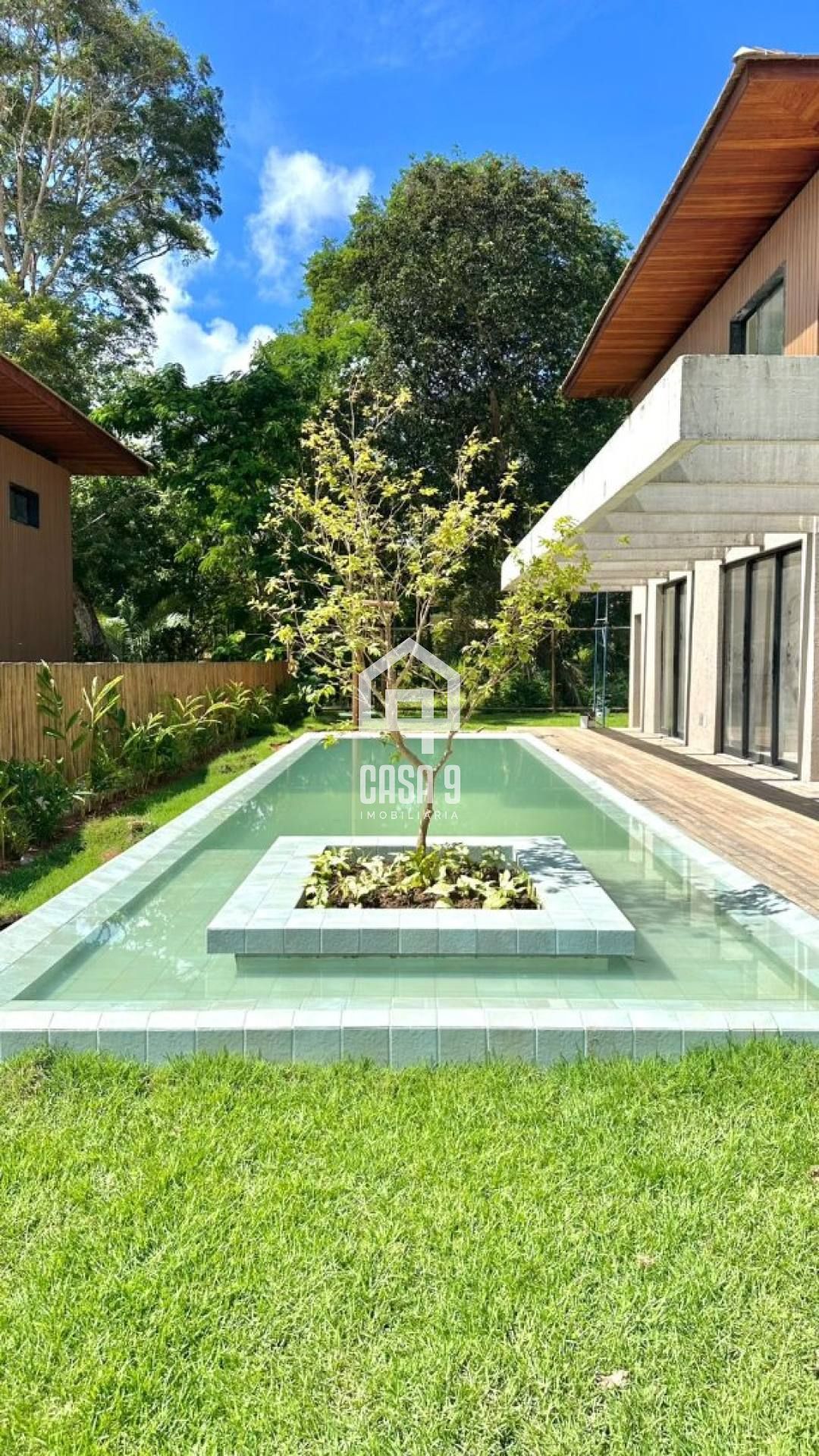 Casa nunca habitada com 3 suítes na Reserva Sapiranga em Açu da Torre Bahia