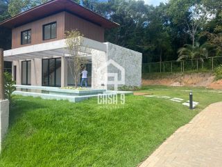 Casa nunca habitada com 3 suítes na Reserva Sapiranga em Açu da Torre Bahia