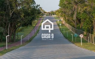 Terreno com 700m² próximo da ponte a venda no Condomínio Enseada do Castelo em Praia do Forte Bahia