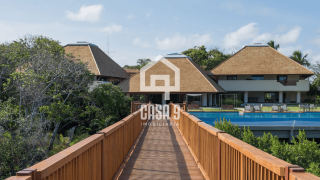Terreno com 700m² próximo da ponte a venda no Condomínio Enseada do Castelo em Praia do Forte Bahia