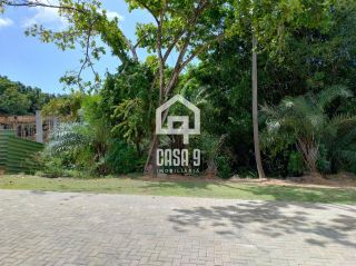 Terreno a venda com 700 m² de esquina próximo da praia no Condomínio Praia do Castelo em Praia do Forte Bahia