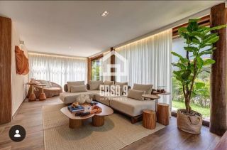 Casa com 4 quartos e piscina privativa pra locação anual no condominio Praia do Forte Exclusive em Praia do Forte Bahia