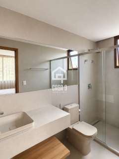 Casa com 6 suites para locação anual no condominio Praia Bella em Praia do Forte Bahia