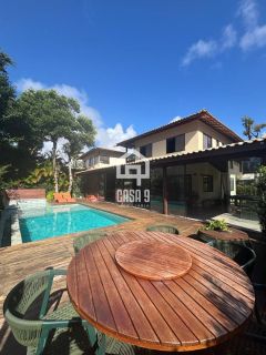 Casa mobiliada e decorada com 04 suítes e piscina privativa a venda no Alto da Constância em Praia do Forte Bahia