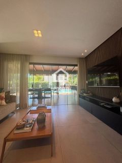 Casa mobiliada e decorada com 04 suítes e piscina privativa a venda no Alto da Constância em Praia do Forte Bahia