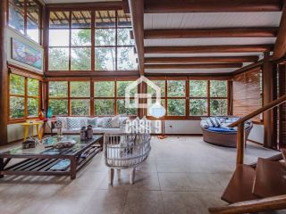 Casa com 5 suites á venda em Imbassaí