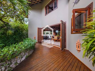 Casa com 5 suites á venda em Imbassaí