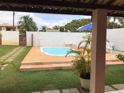 Casa terrea a venda com 6 quartos no condomínio com acesso ao mar Enseada Praia da Espera em Itacimirim Bahia