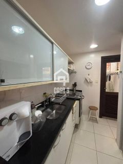 Apartamento térreo mobiliado a venda com 2 suítes no condominio Vivendas do Farol em Praia do Forte Bahia