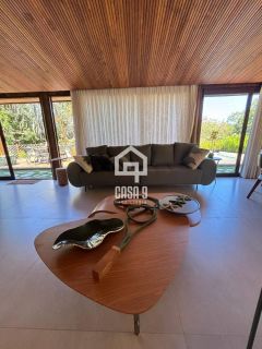 Casa para locação anual com 4 suítes decorada no condominio Alto da Constancia em Praia do Forte Bahia