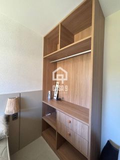Casa para locação anual com 4 suítes decorada no condominio Alto da Constancia em Praia do Forte Bahia