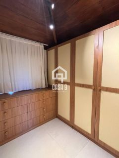 Casa para locação anual com 4 suítes decorada no condominio Alto da Constancia em Praia do Forte Bahia