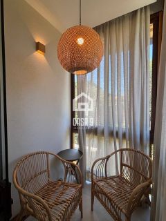Casa para locação anual com 4 suítes decorada no condominio Alto da Constancia em Praia do Forte Bahia