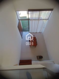 Casa duplex com 4 suítes para locação anual no condominio Fazenda Praia do Forte em Açu da Torre Bahia