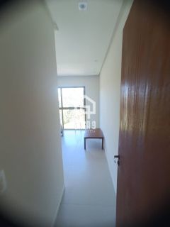 Casa duplex com 4 suítes para locação anual no condominio Fazenda Praia do Forte em Açu da Torre Bahia