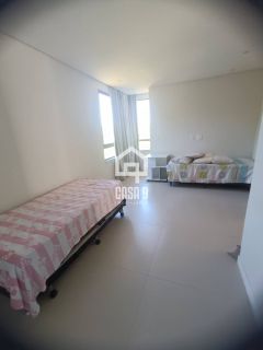 Casa duplex com 4 suítes para locação anual no condominio Fazenda Praia do Forte em Açu da Torre Bahia