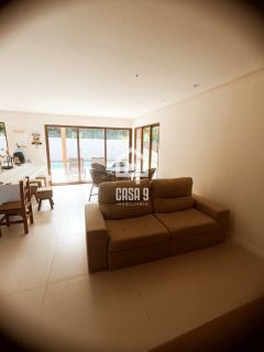 Casa duplex com 4 suítes para locação anual no condominio Fazenda Praia do Forte em Açu da Torre Bahia