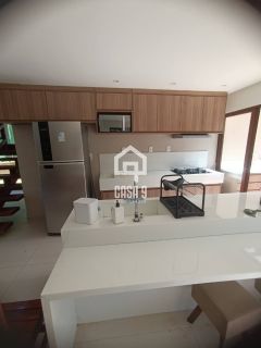Casa duplex com 4 suítes para locação anual no condominio Fazenda Praia do Forte em Açu da Torre Bahia