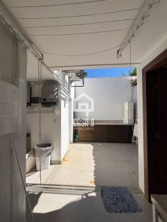 Casa a venda com 4 suítes mobiliada no condominio Vilas da Praia em Itacimirim Bahia