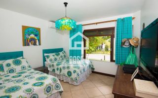 Casa a venda mobiliada com 5 suítes no condominio Porta das Baleias em Praia do Forte Bahia