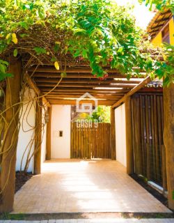 Casa a venda mobiliada com 5 suítes no condominio Porta das Baleias em Praia do Forte Bahia