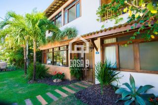 Casa a venda mobiliada com 5 suítes no condominio Porta das Baleias em Praia do Forte Bahia