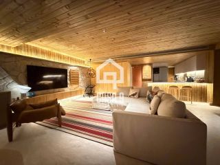 Casa com 4 suítes mobiliada pra locação anual no Reserva dos Jacarandás em Praia do Forte Bahia
