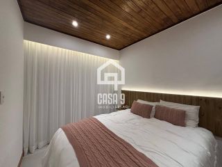 Casa com 4 suítes mobiliada pra locação anual no Reserva dos Jacarandás em Praia do Forte Bahia