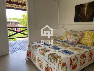 Casa duplex mobiliada com 4 suítes a venda no condominio Residencial Praia do Forte na Vila de Praia do Forte Bahia