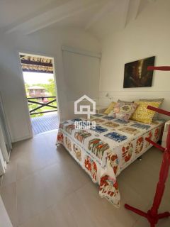 Casa duplex mobiliada com 4 suítes a venda no condominio Residencial Praia do Forte na Vila de Praia do Forte Bahia