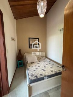 Apartamento superior a venda com 2 quartos mobiliado no condomínio Vila da Enseada em Praia do Forte Bahia
