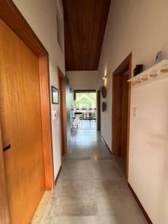 Apartamento superior a venda com 2 quartos mobiliado no condomínio Vila da Enseada em Praia do Forte Bahia