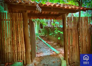 Imóvel com 5 apartamentos no Jardim Imbassaí