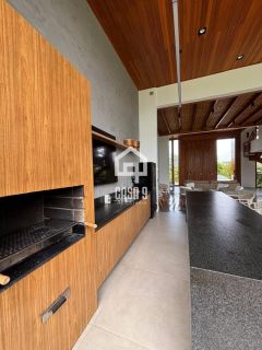 Casa alto padrão 5 suítes em Condomínio Fechado Praia do Forte Bahia