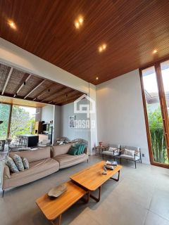 Casa alto padrão 5 suítes em Condomínio Fechado Praia do Forte Bahia