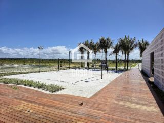 Terreno a venda no Condomínio Alphaville 2 em Guarajuba Bahia
