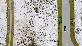 Terreno a venda no Condomínio Alphaville 2 em Guarajuba Bahia