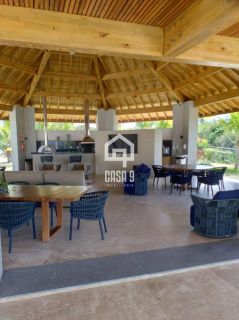 Terreno a venda com 700 m² no Condomínio Praia do Castelo em Praia do Forte Bahia