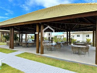 Apartamento novo térreo com 2 quartos a venda no condomínio Village dos Ipes Piscinas Naturais Praia do Forte Bahia