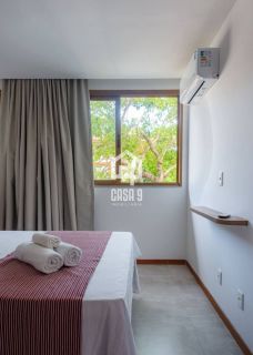 Casa duplex mobiliada com 4 suítes à venda no Condomínio Fazenda Praia do Forte Bahia