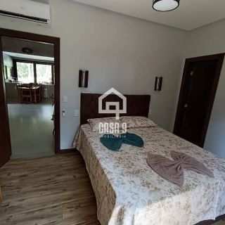 Casa térrea em terreno privativo com 3 quartos para aluguel anual no condomínio Fazenda Praia do Forte Bahia