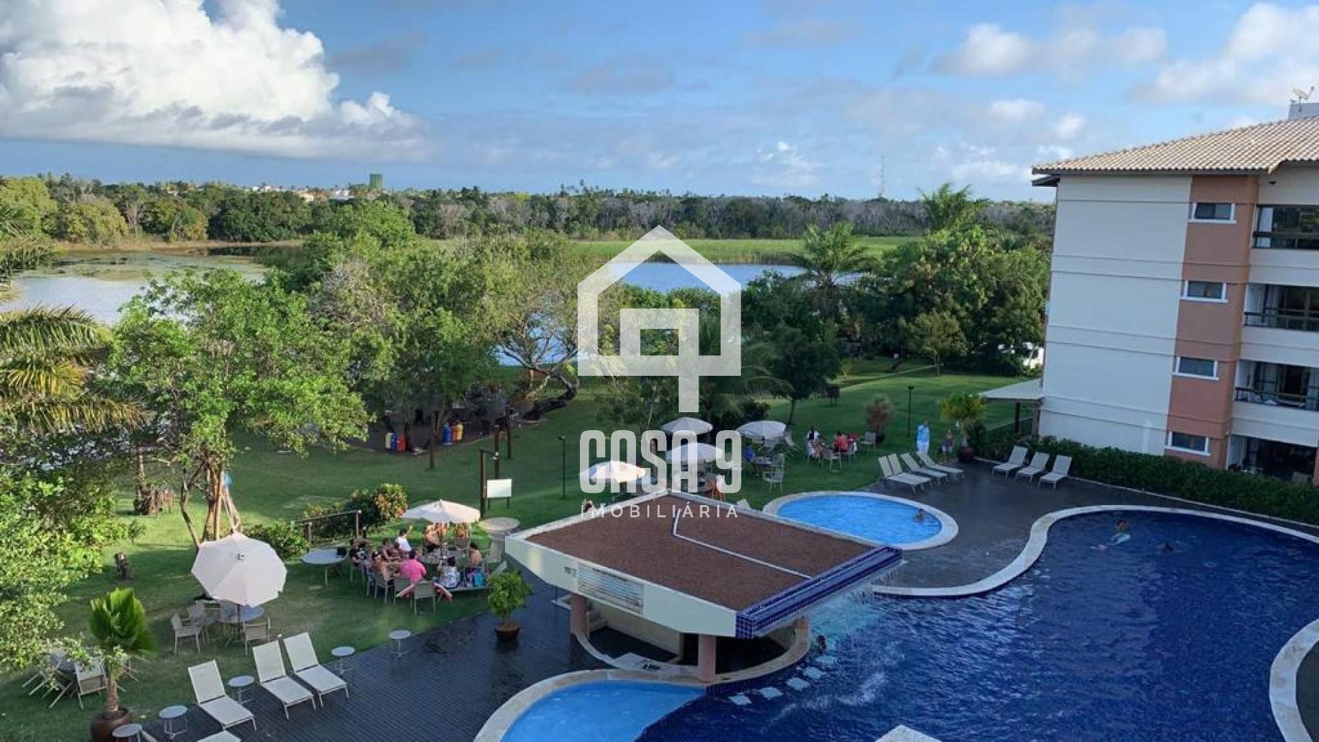 Apartamento à venda vista lagoa mobiliado no Paraiso das Águas em Guarajuba Bahia