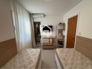 Apartamento térreo mobiliado com 3 suítes a venda no Condomínio Lua Cheia pé na areia em Itacimirim Bahia