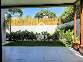 Apartamento térreo novo com 3 suítes á venda na Praia do Surf em Itacimirim Bahia