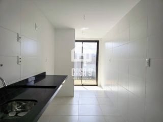Apartamento térreo novo com 3 suítes á venda na Praia do Surf em Itacimirim Bahia