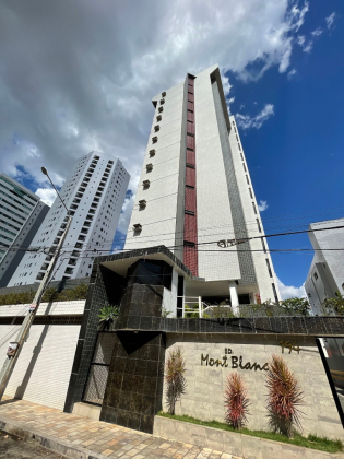 Apartamento à venda no Edifício Mont Blanc Maurício de Nassau Caruaru