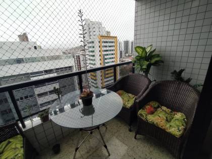 Apartamento à venda no Edf. San Marino no bairro Mauricio de Nassau em Caruaru