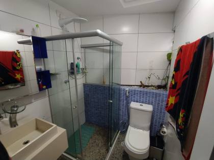 Apartamento à venda no Edf. San Marino no bairro Mauricio de Nassau em Caruaru
