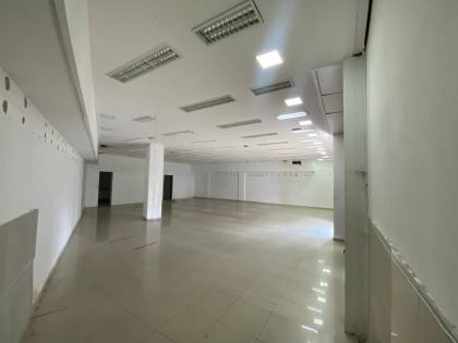 Ponto Comercial Para Alugar na Avenida Agamenon Magalhães em Caruaru