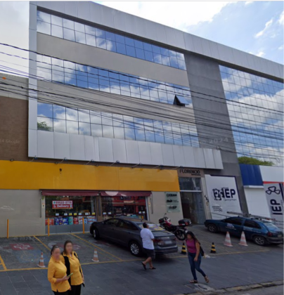 Ponto Comercial Para Alugar na Avenida Agamenon Magalhães em Caruaru